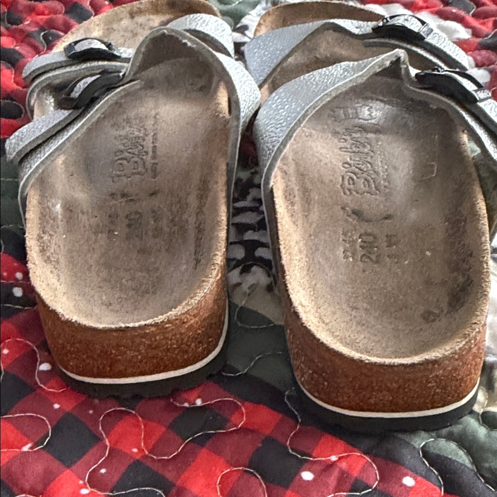 Birkenstock Silver Sandals - Picture 4 of 6